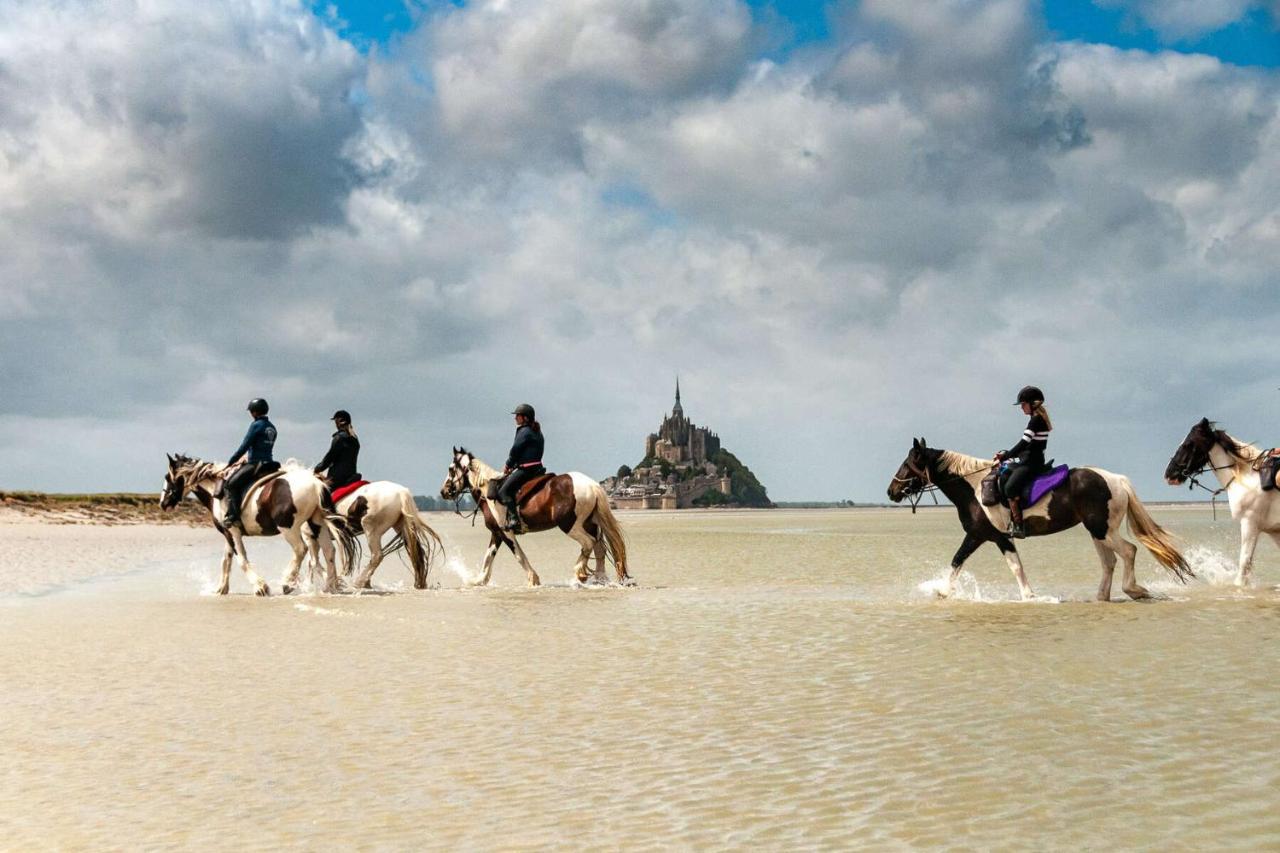 Gite Timeo Mont Saint-Michel Pontorson Exterior photo